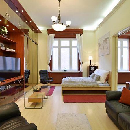 Ultra Central Apartment At Synagogue Budapest Exterior foto