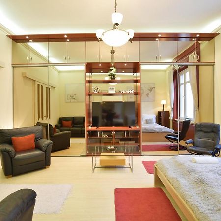 Ultra Central Apartment At Synagogue Budapest Exterior foto