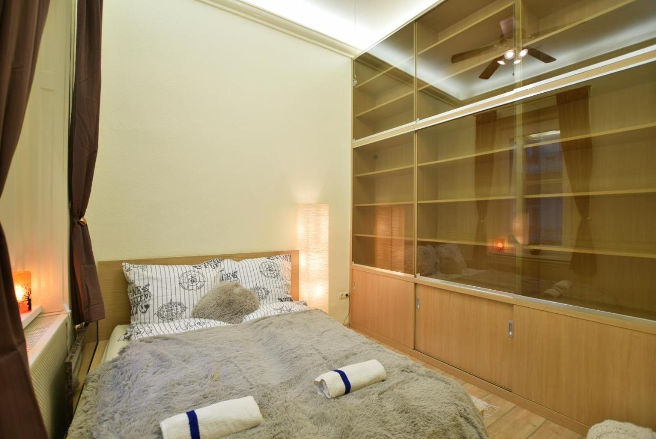 Ultra Central Apartment At Synagogue Budapest Exterior foto