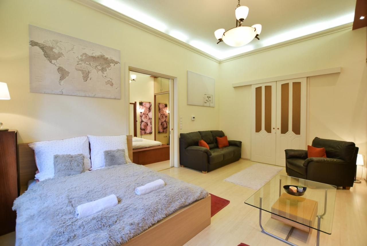 Ultra Central Apartment At Synagogue Budapest Exterior foto